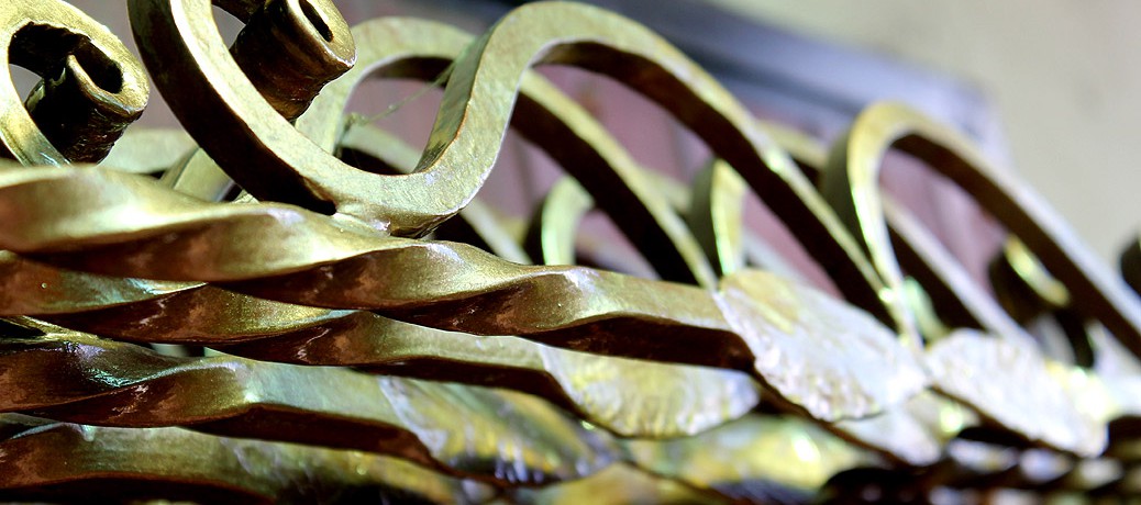 Búcsúszentlászló bronz kalapácslakk keretei…